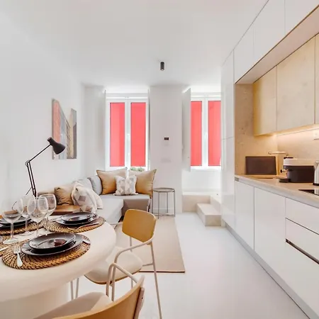 Cosy 1br Renovated - Heart Of Santos | By Airnest Lissabon