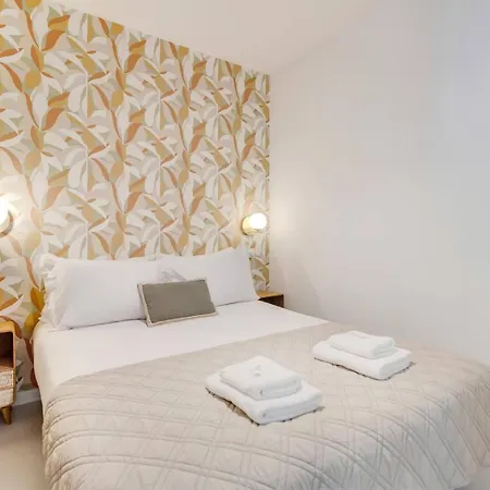 Cosy 1br Renovated - Heart Of Santos | By Airnest Апартаменты *